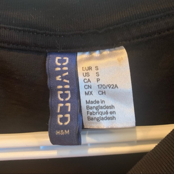 H&M divided alessia cara T-shirt - Picture 3 of 3